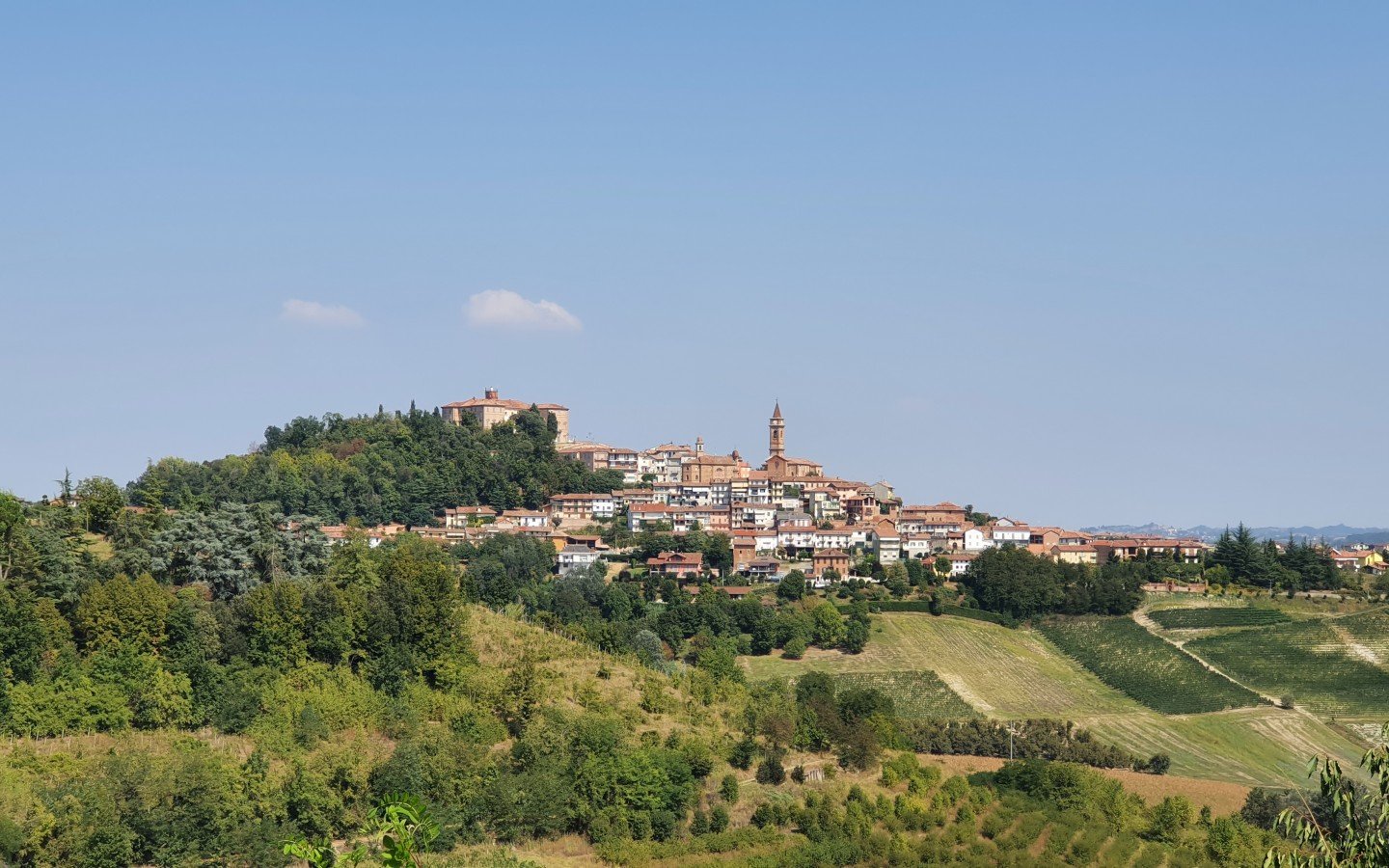 Per godersi dalle colline il panorama di Govone 